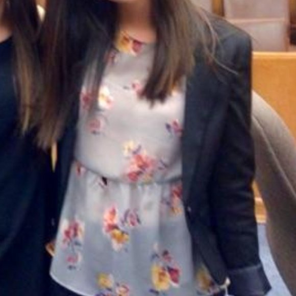 ZARA Floral Blouse - Picture 2 of 4